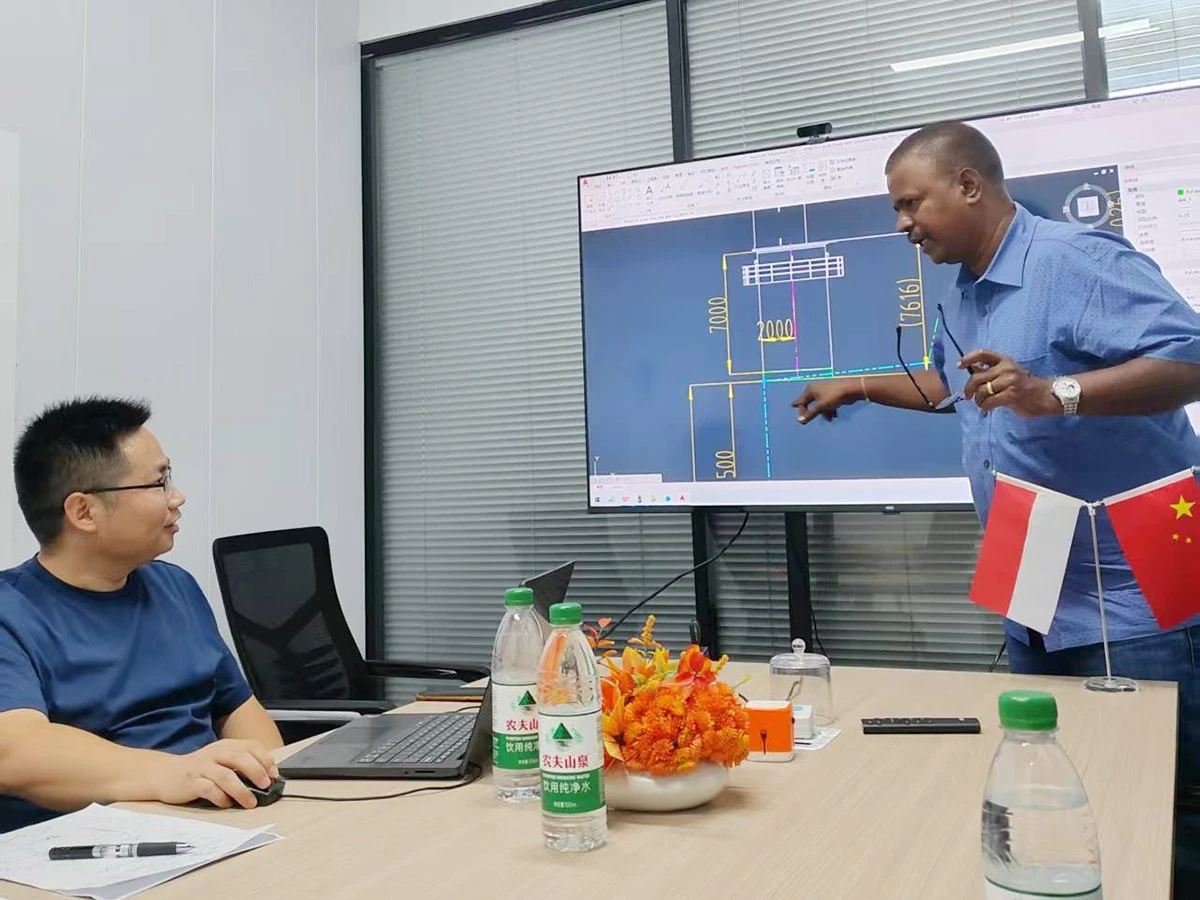 Discussing for Eccentric Offshore Grab Crane Discussing for Eccentric Offshore Grab Crane